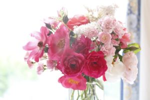 Bouquet Roses Flowers Wedding  - AidylArtisan / Pixabay