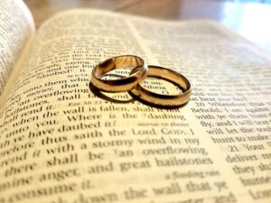 Gold Rings Bible Marriage Married  - bonkerelli / Pixabay